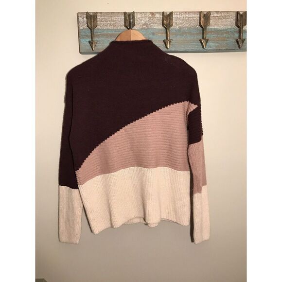 89th & Madison Colorblock Sweater Funnel Neck Size Medium Burgundy Pink - Picture 3 of 4